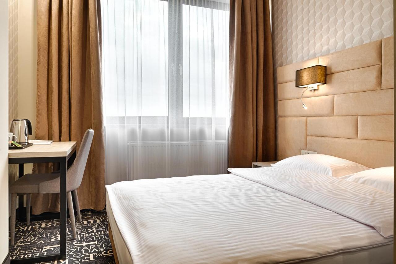 Citi Hotel'S Lodz Exteriör bild